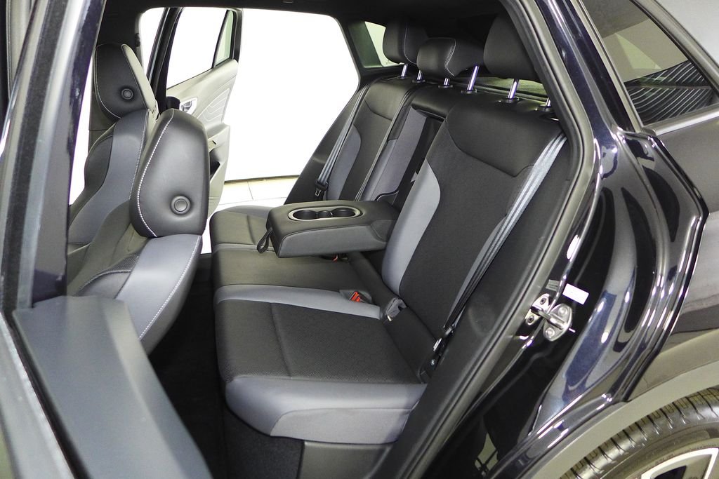 Certified Used 2023 Black Volkswagen Pro S image 21