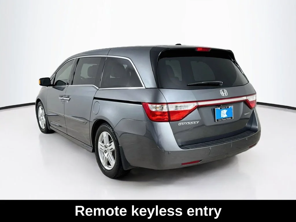Used 2011 Gray Honda Touring image 5