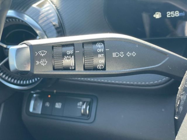 Used 2025 White Chevrolet LT image 21