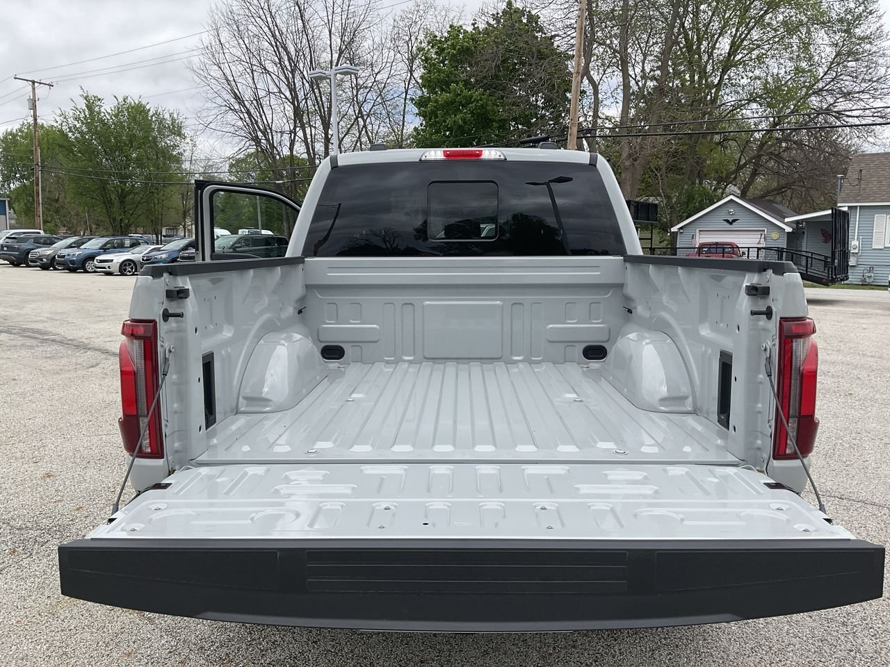 New 2026 AVALANCHE Ford Lariat image 23