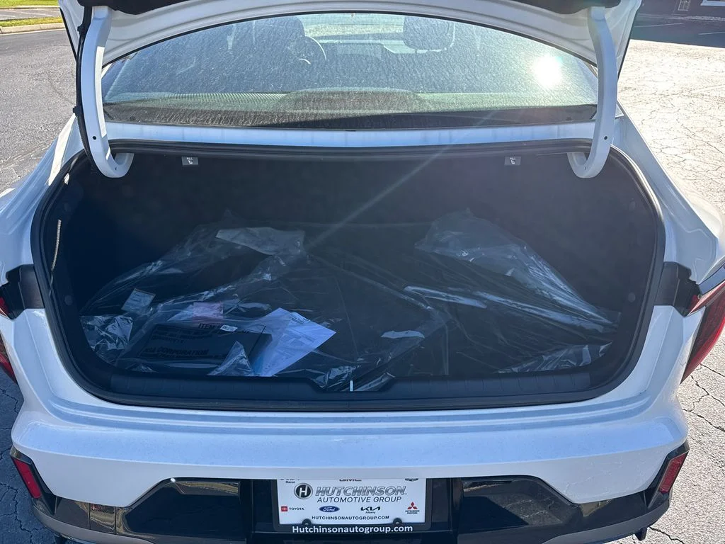 New 2025 White Kia GT-Line image 18