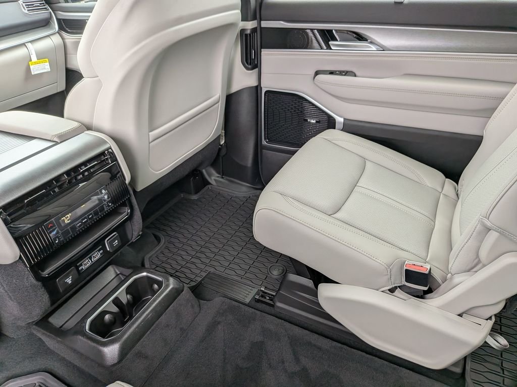 New 2026 Bright White Clearcoat Jeep Limited Reserve image 37