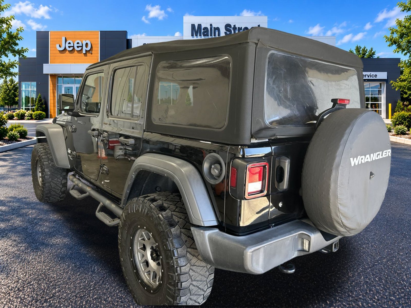 Used 2018 Black Jeep Unlimited Sport S image 14