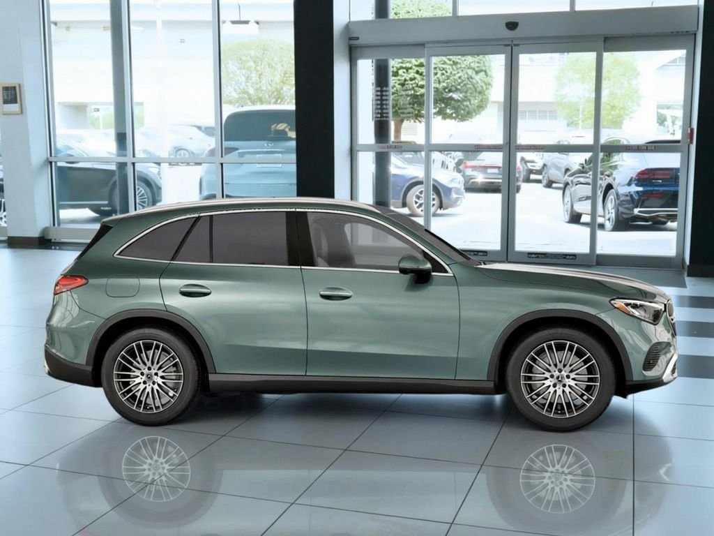 New 2026 Verde Silver Metallic Mercedes-Benz GLC 300 image 15
