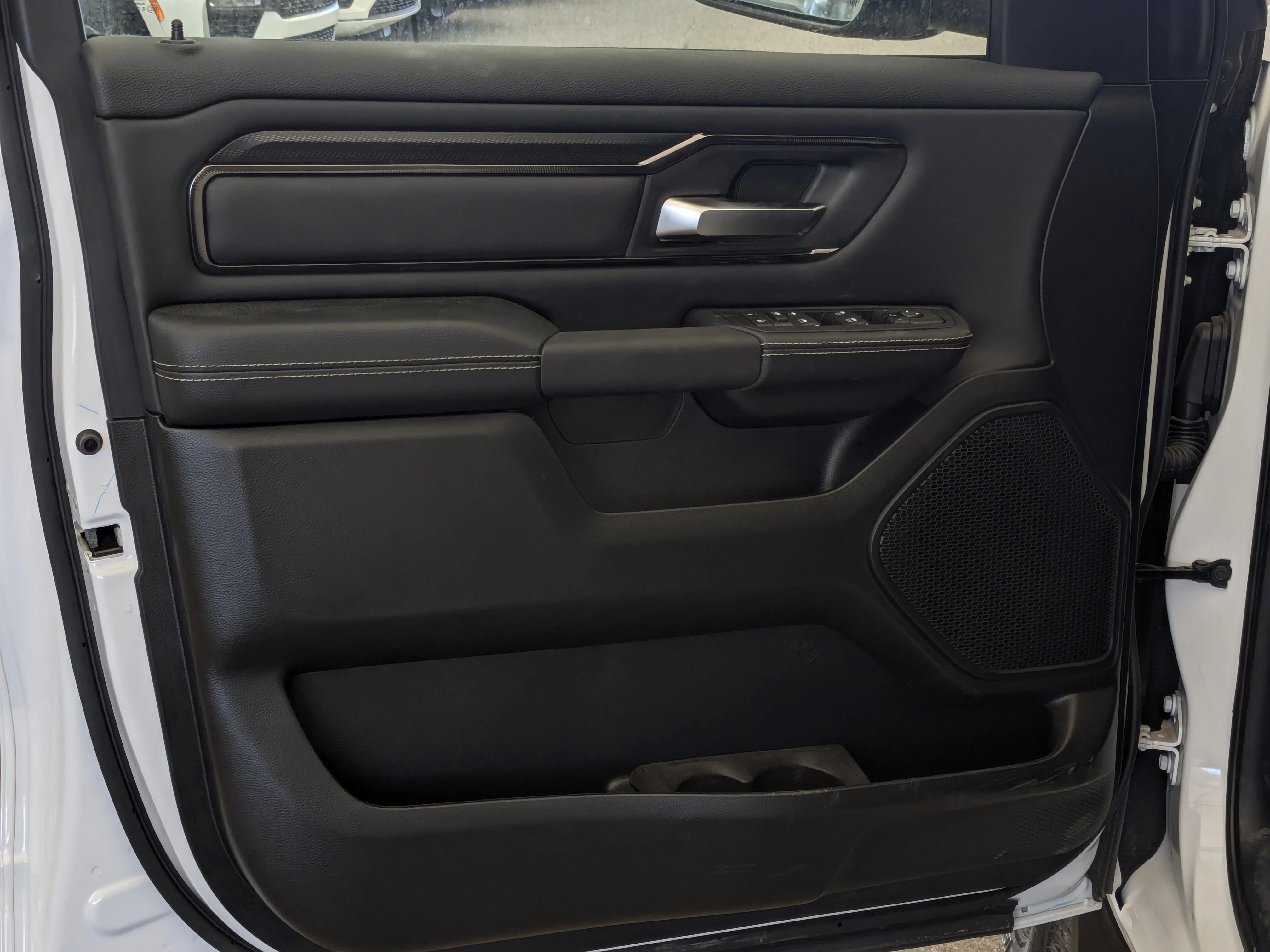New 2026 White RAM Sport - - Pkg 21L - Pano Sunroof - Sport Hood - 3.0L Hurricane & More image 12