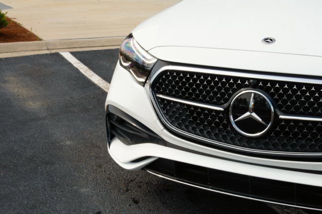 New 2026 Polar White Mercedes-Benz E 350 image 22