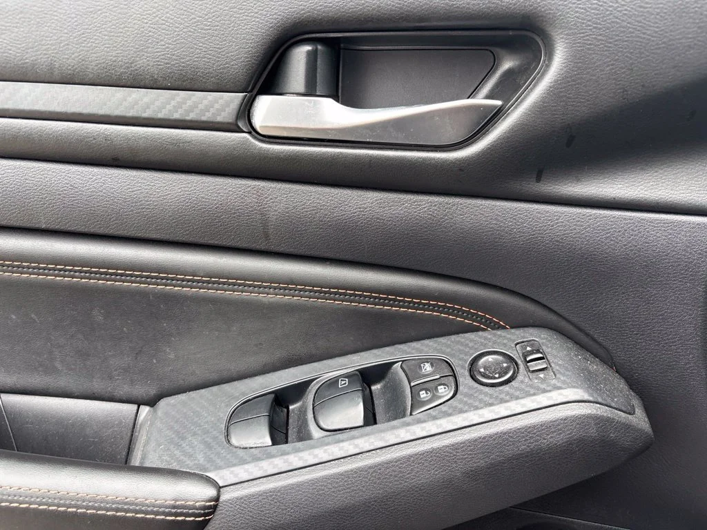 Used 2019 Gray Nissan 2.5 SR image 14