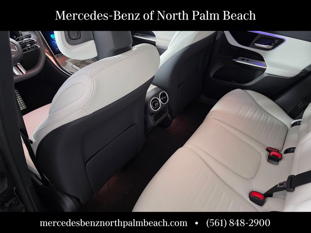 New 2026 Graphite Grey Metallic Mercedes-Benz GLC 300 image 13