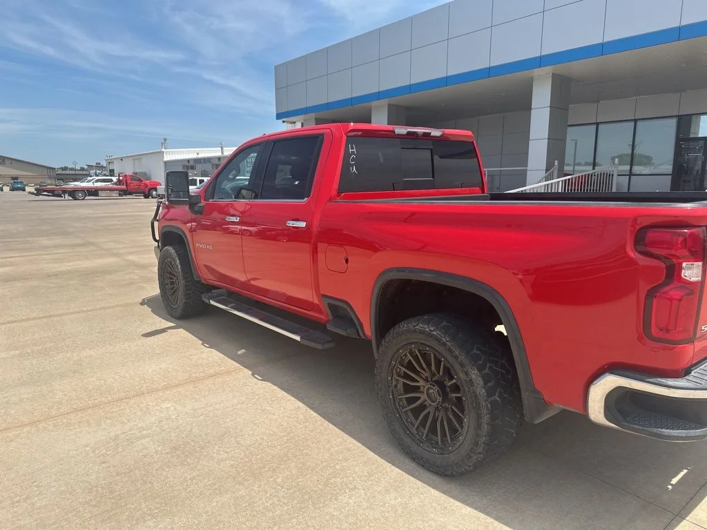 Used 2022 Red Chevrolet LTZ image 31
