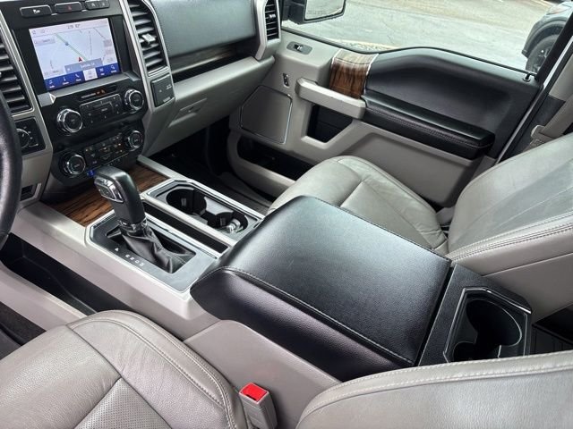 Certified Used 2020 Oxford White Ford Lariat image 19