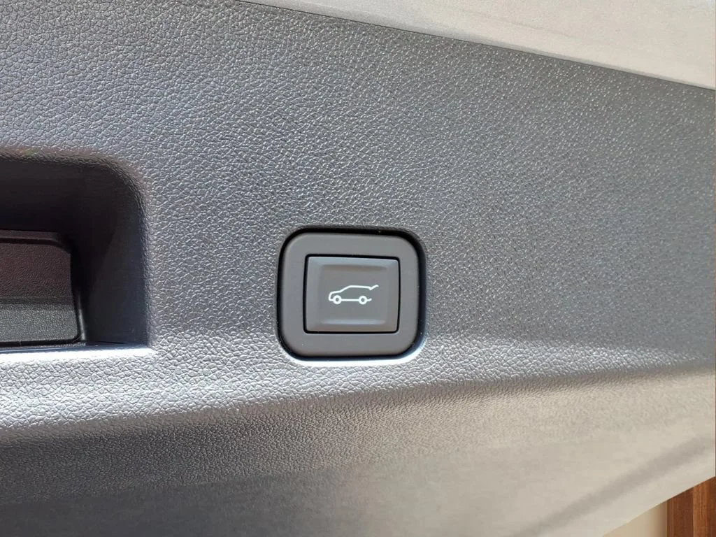 2026 Chevrolet Traverse LT - Photo 31