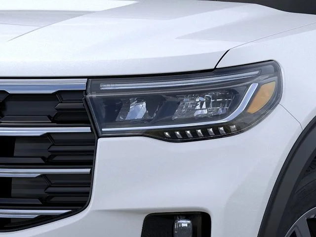 New 2026 Star White Metallic Tri-Coat Ford Active image 18