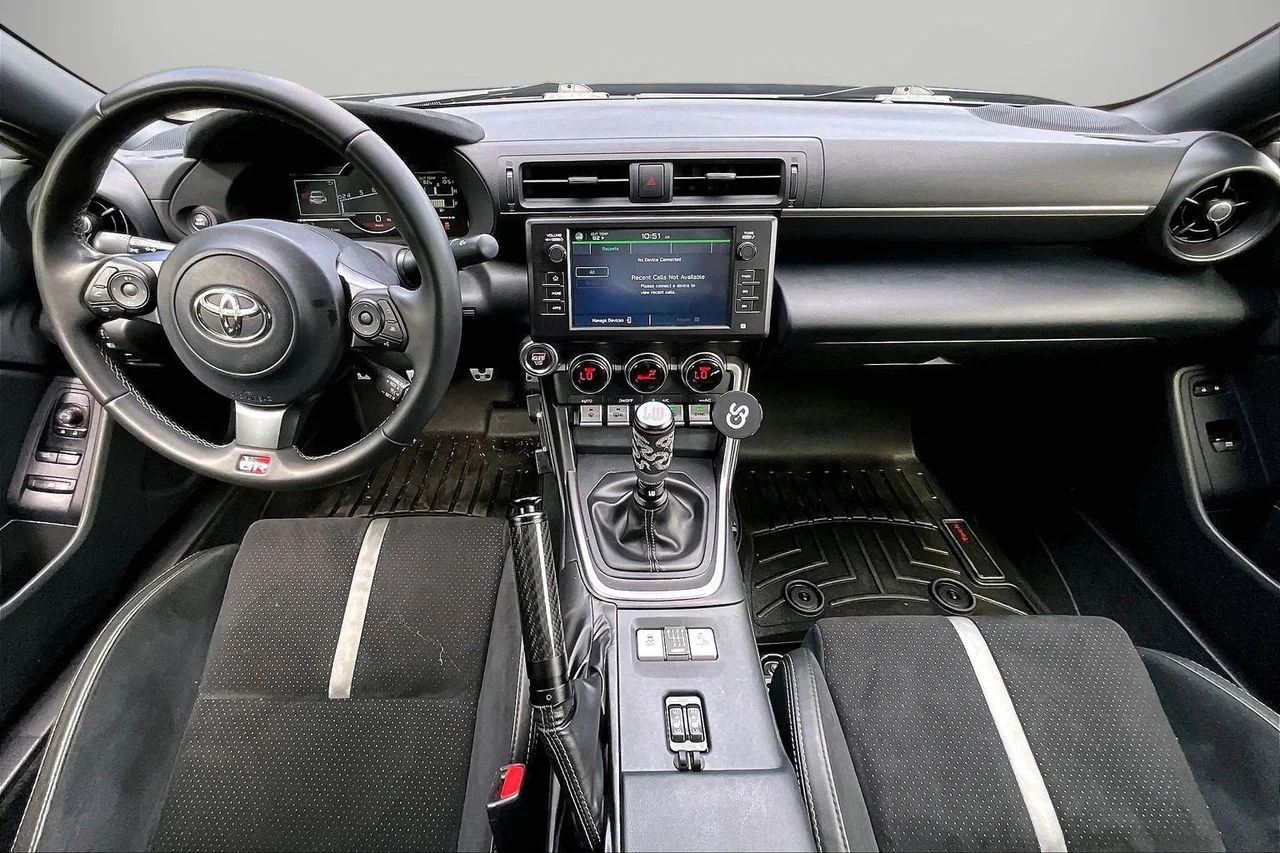 Used 2026  Toyota Premium image 14