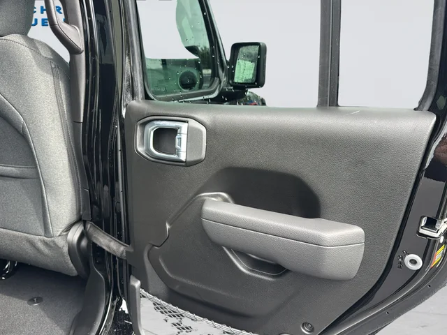 New 2027 Black Clear-Coat Exterior Paint Jeep Willys image 31