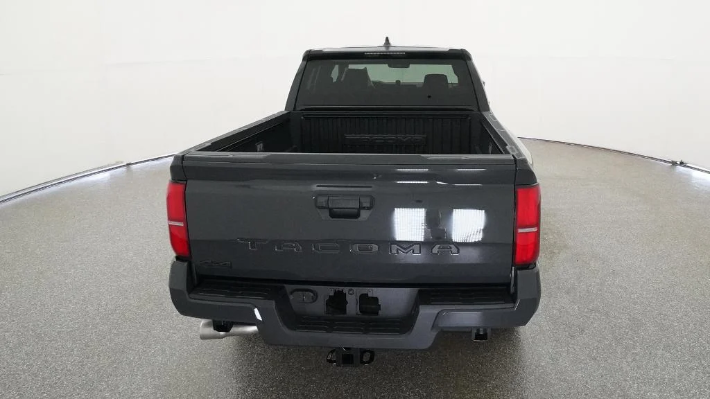 2025 Toyota Tacoma SR5 - Photo 35