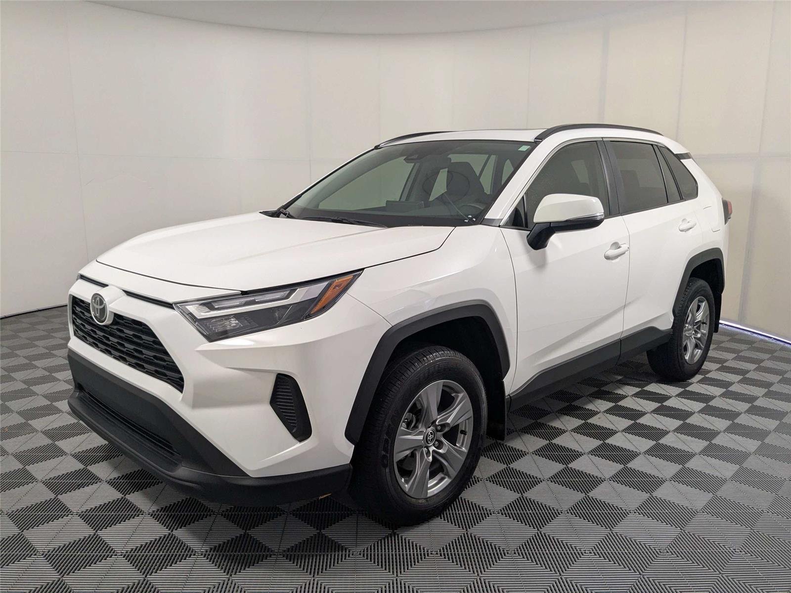 Certified Used 2024 Ice Cap Toyota XLE image 2