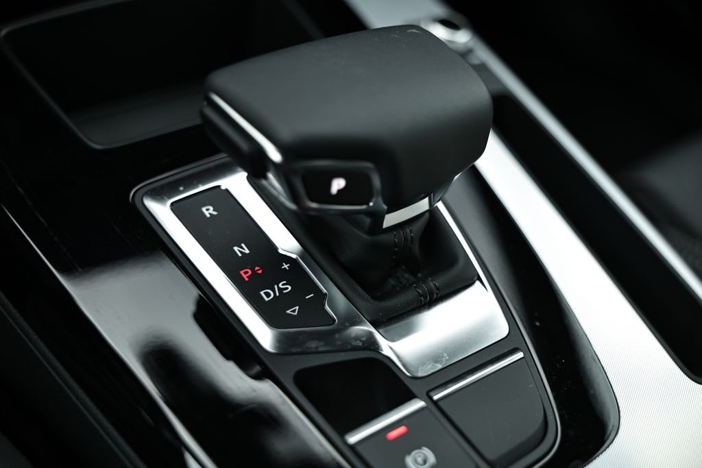 Used 2025 Tambora Gray Metallic Audi 2.0T Premium Plus image 39