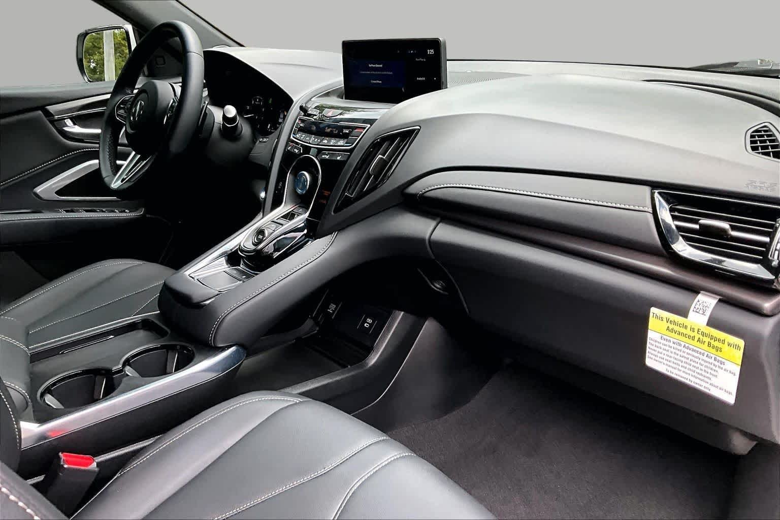 Used 2025 Platinum White Pearl Acura SH-AWD image 19