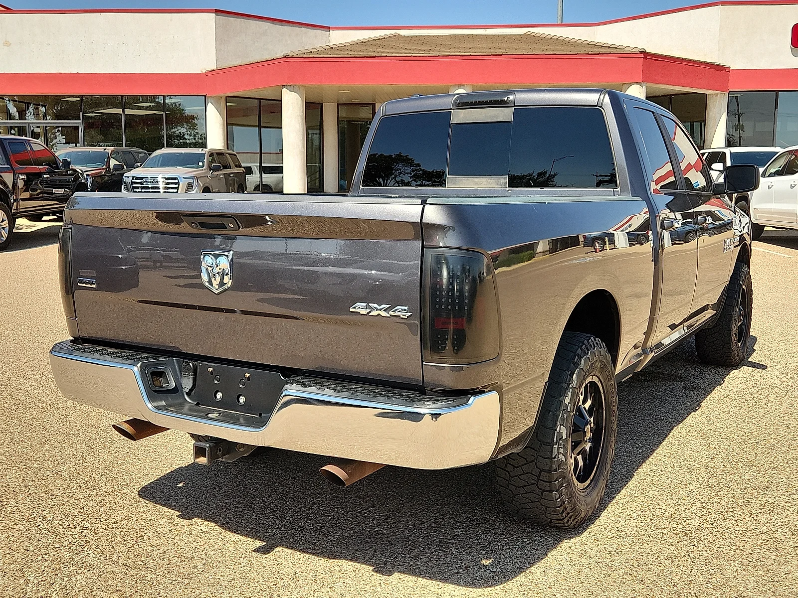 Used 2018 Gray Ram SLT image 4