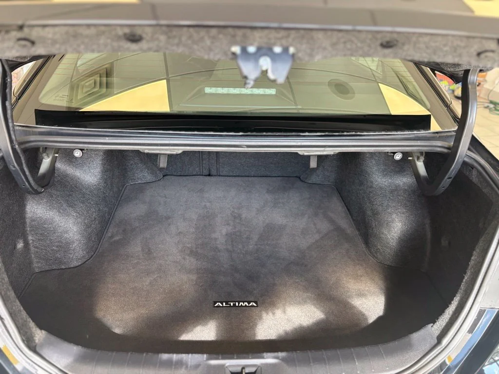 2025 Nissan Altima SV - Photo 22