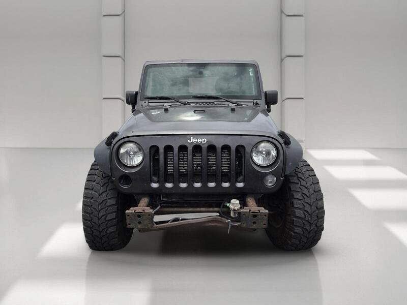 Used 2016 Crystal Metallic JEEP UNLIMITED SPORT image 2