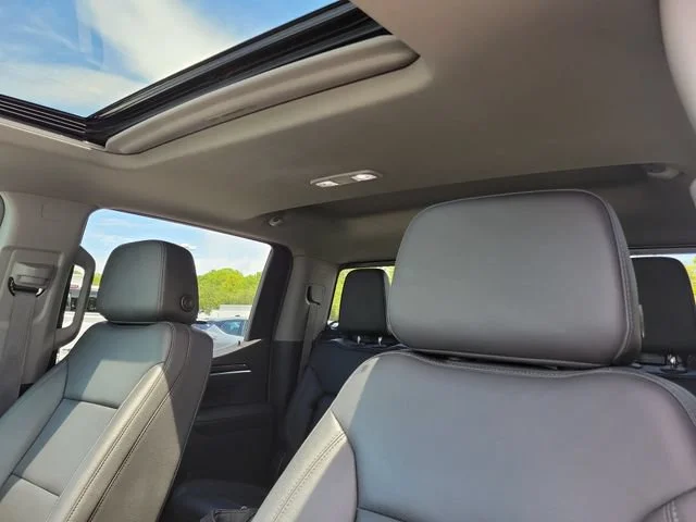 2025 Chevrolet Silverado 1500 LTZ - Photo 25