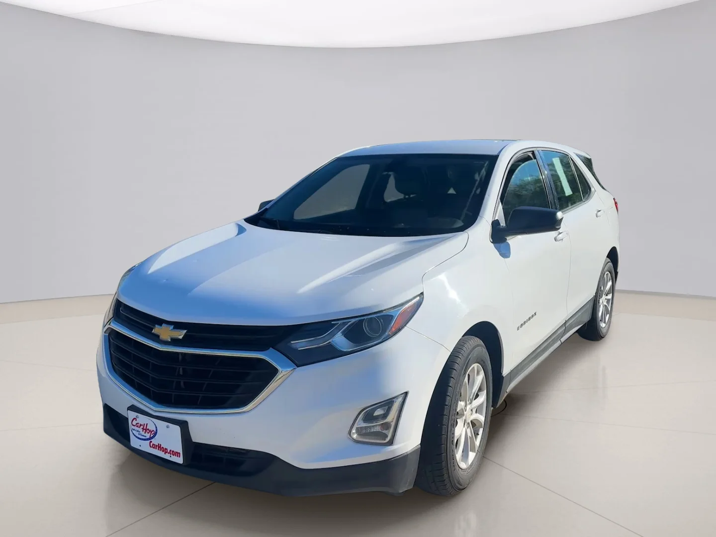 2018 Chevrolet Equinox LS's photo
