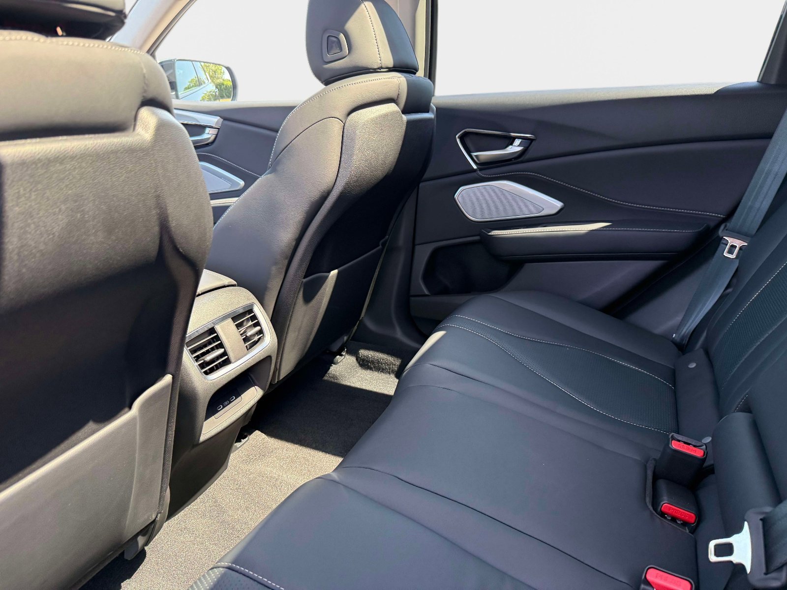 Used 2026  Acura w/Technology Package image 14