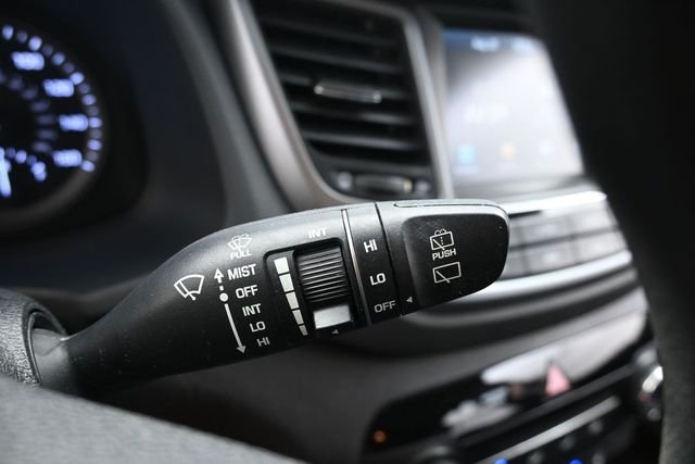 Used 2018 Black Hyundai SEL image 18