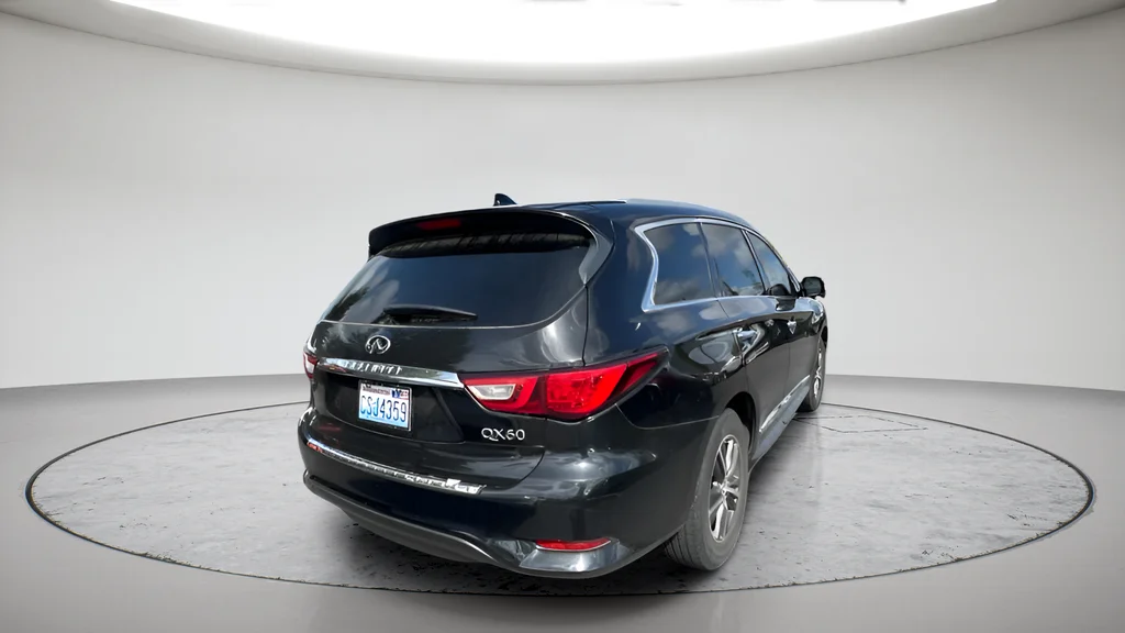 Used 2017 Black INFINITI Base image 4