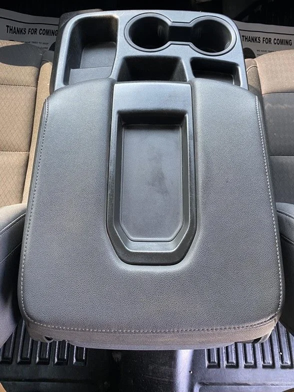 Used 2024 White Chevrolet LT image 27
