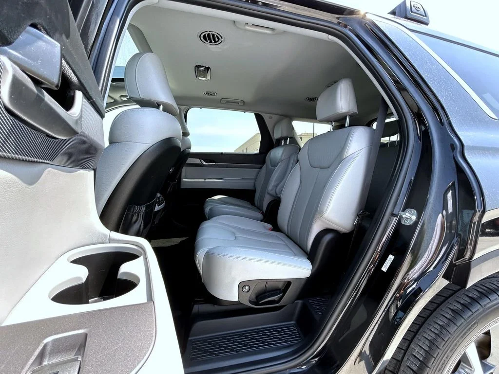 Used 2021 Black Hyundai SEL image 21