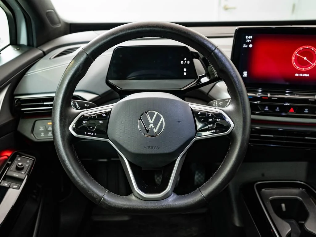 Used 2023 Opal White Volkswagen Pro S image 37