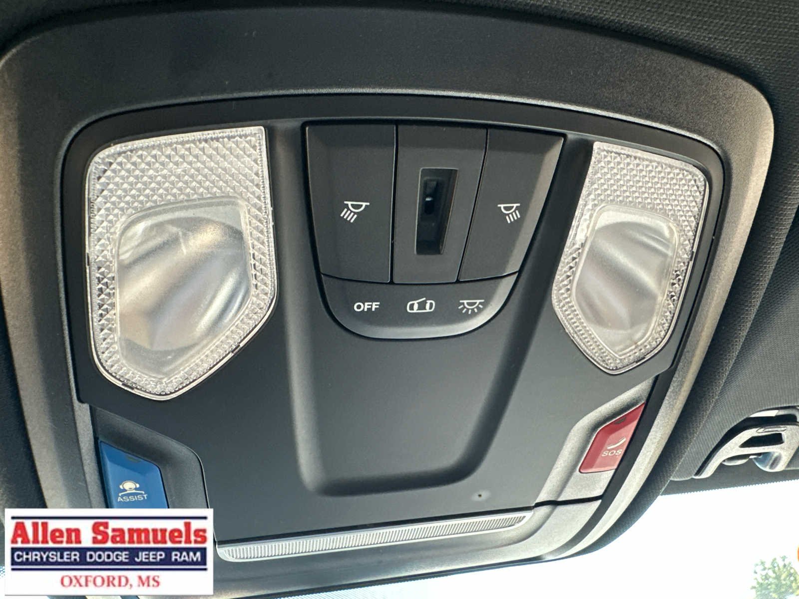 Used 2022 Bright White Clearcoat Ram Tradesman image 35