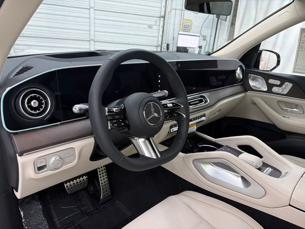 New 2027 Polar White Mercedes-Benz GLS 450 image 13