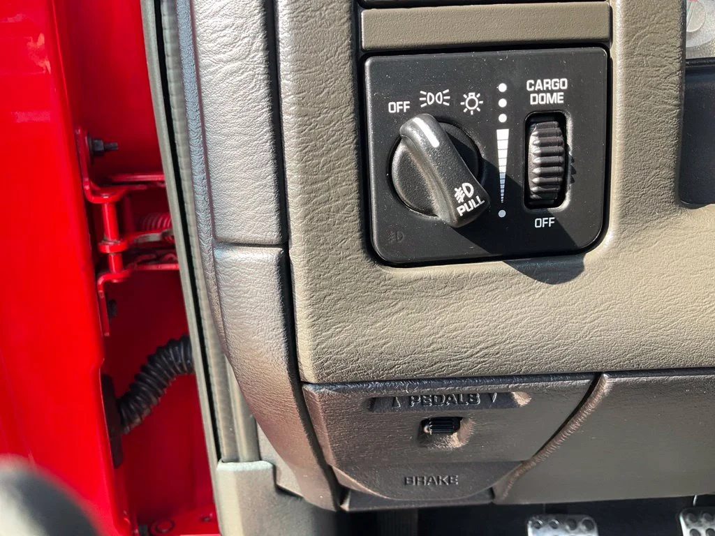 Used 2005 Red Dodge SRT10 image 9