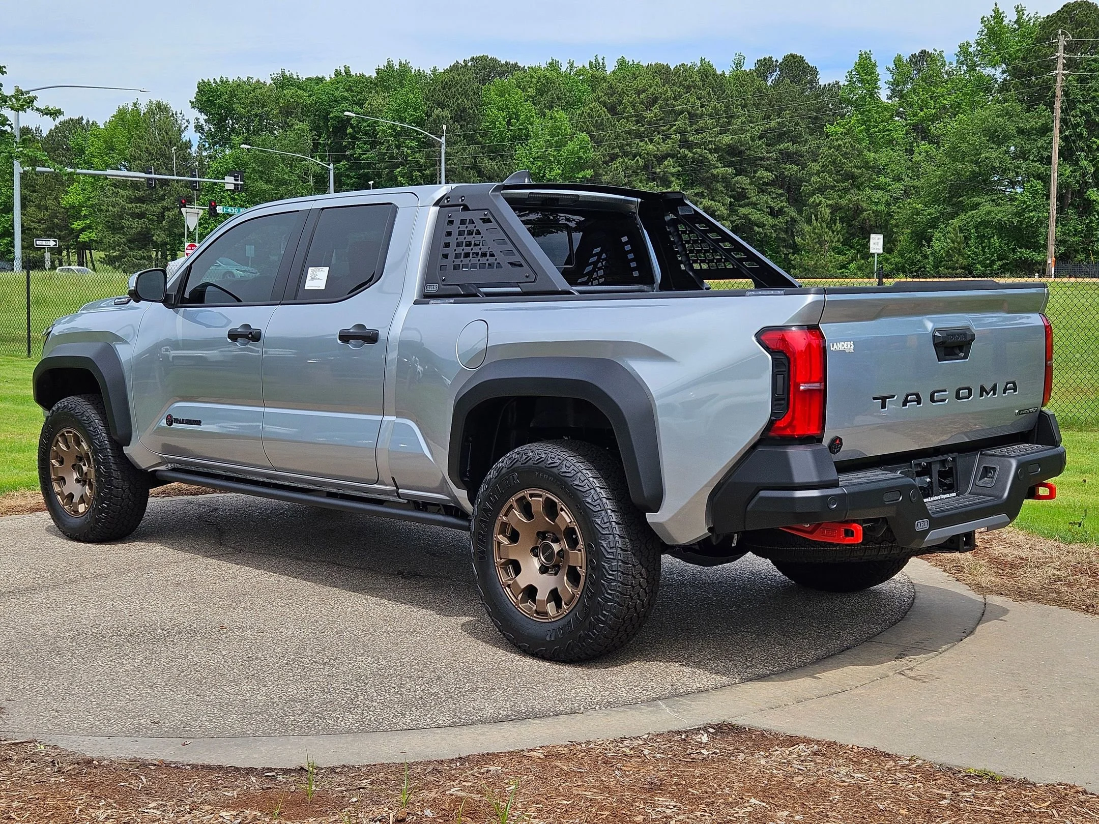 New 2026 Celestial Silver Metallic Toyota Trailhunter Hybrid image 5