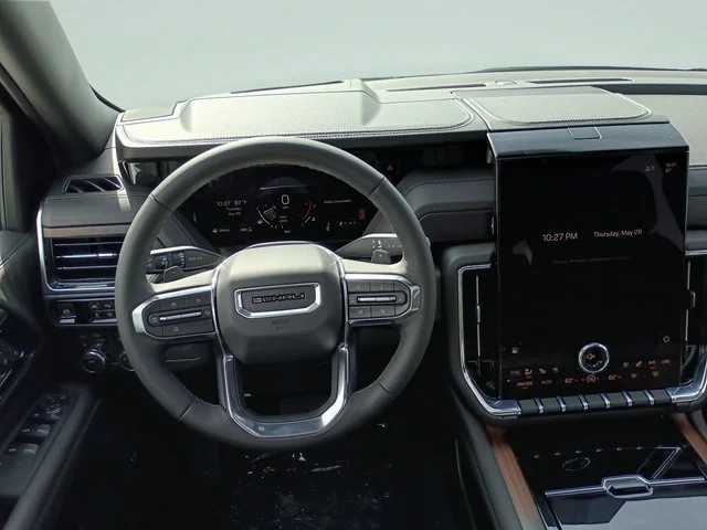 2026 GMC Yukon Denali - Photo 12