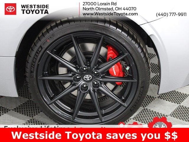 2025 Toyota GR86 Premium - Photo 13