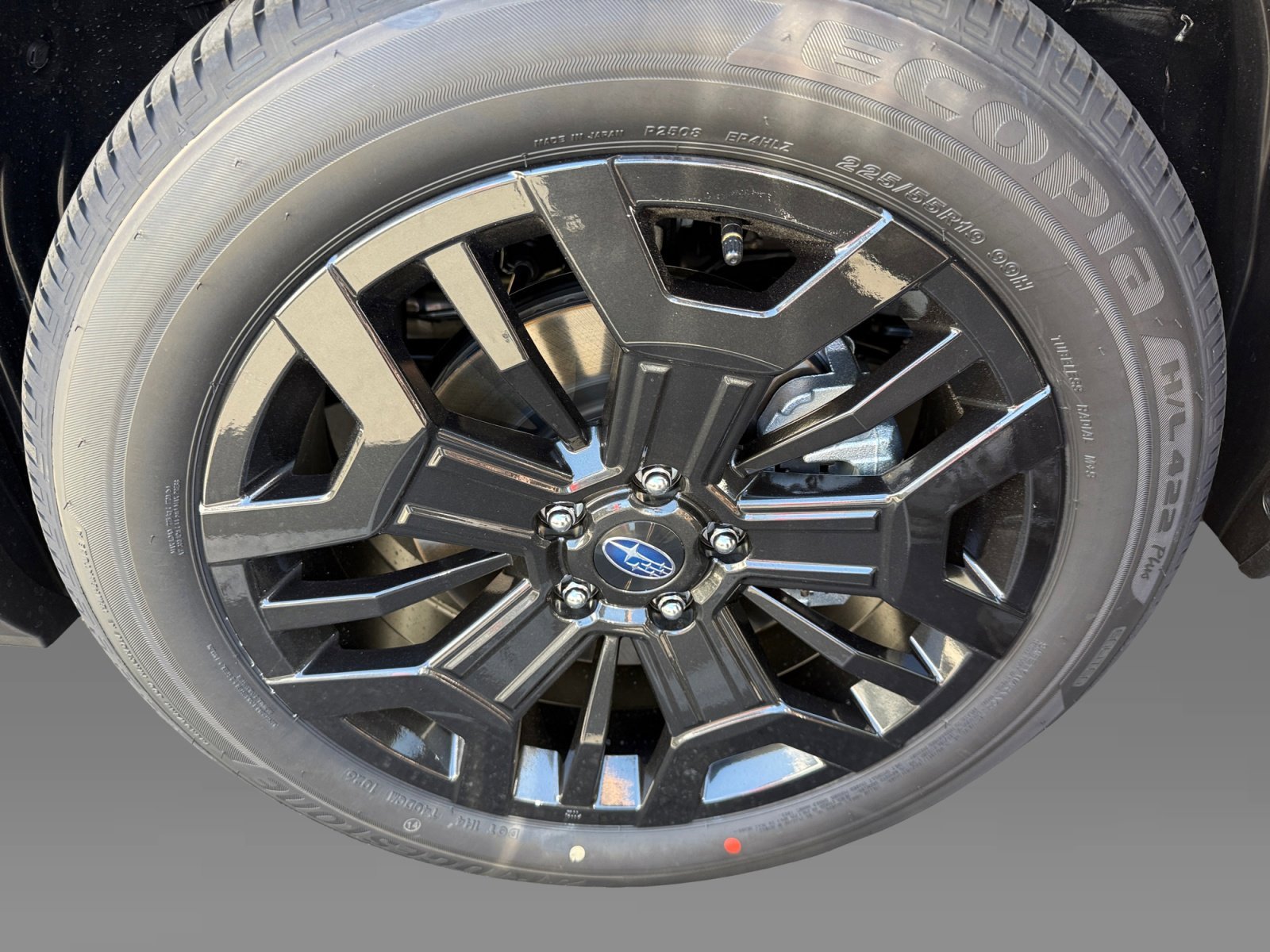 New 2026 ICE SILVER METALLIC Subaru Limited XT image 9
