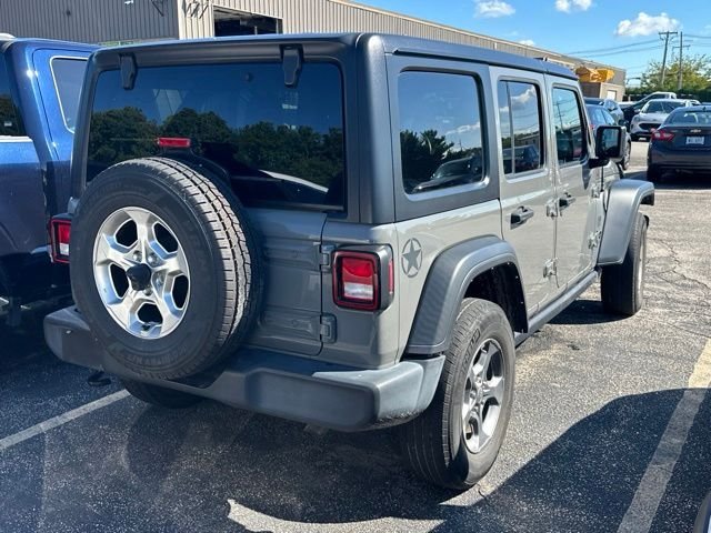 Used 2021 Gray Jeep Unlimited Sport image 5