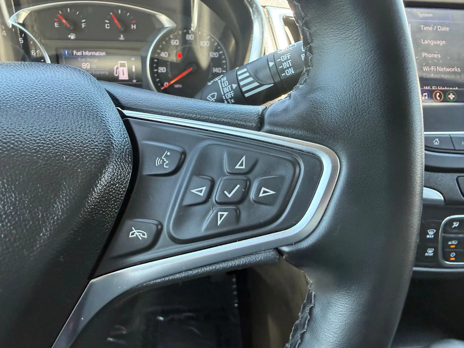 2024 Chevrolet Equinox LT - Photo 19