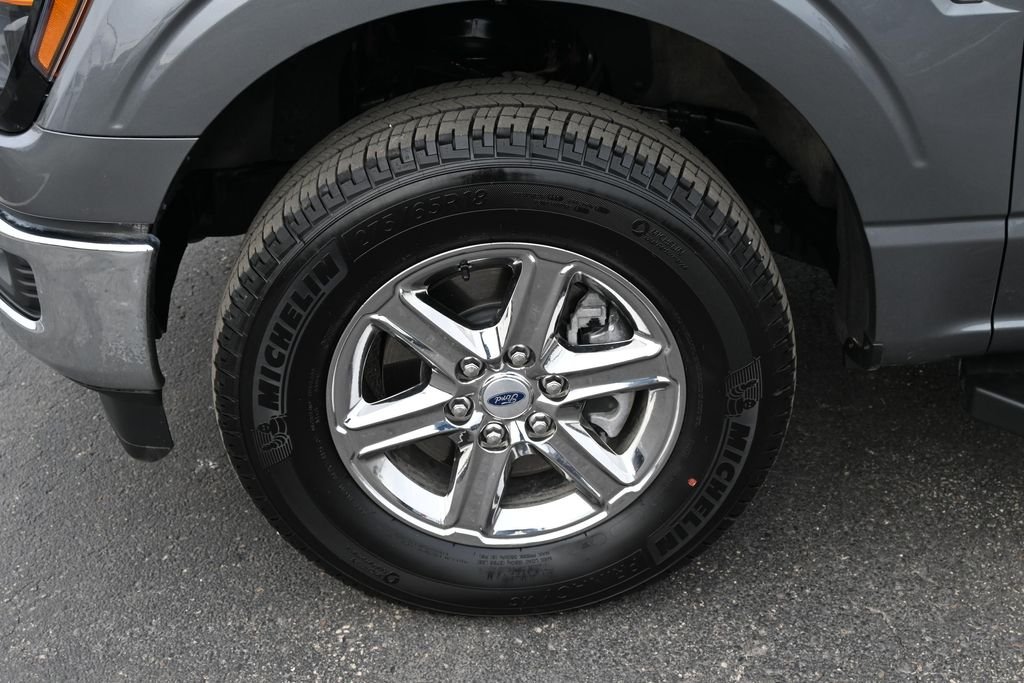 Used 2025 Gray Ford XLT image 14