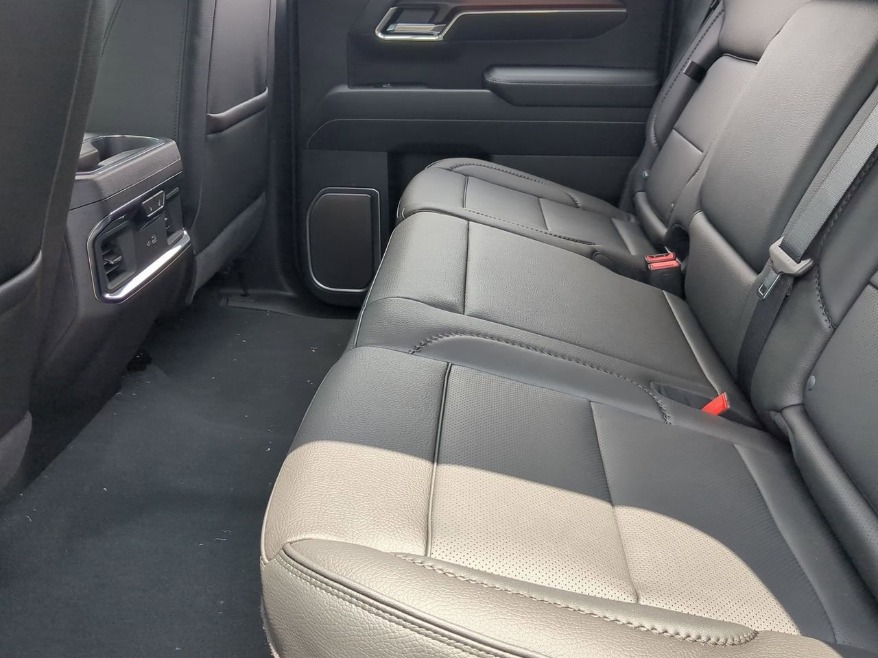 New 2026 Glacier White Tricoat GMC Denali image 25