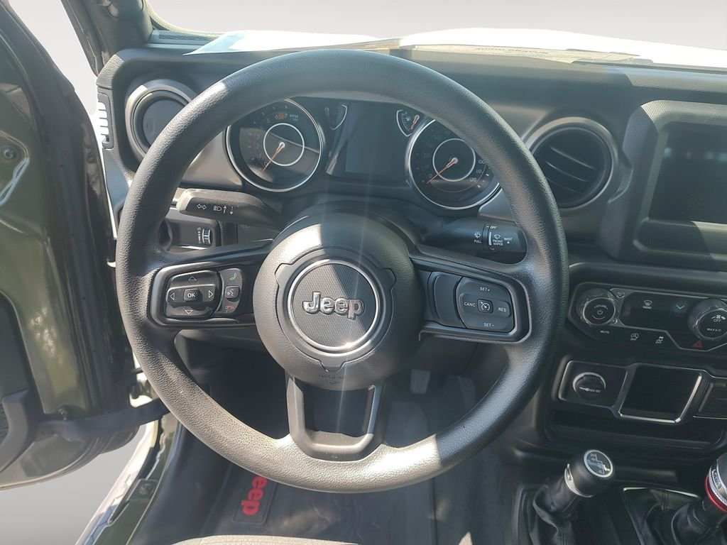 Used 2023 Green Jeep Sport image 12