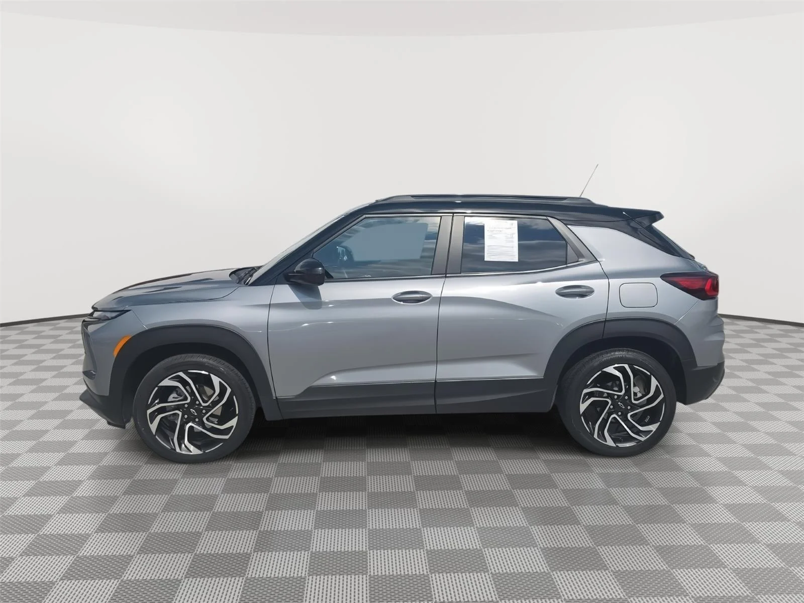 Used 2024 Silver Chevrolet RS image 8