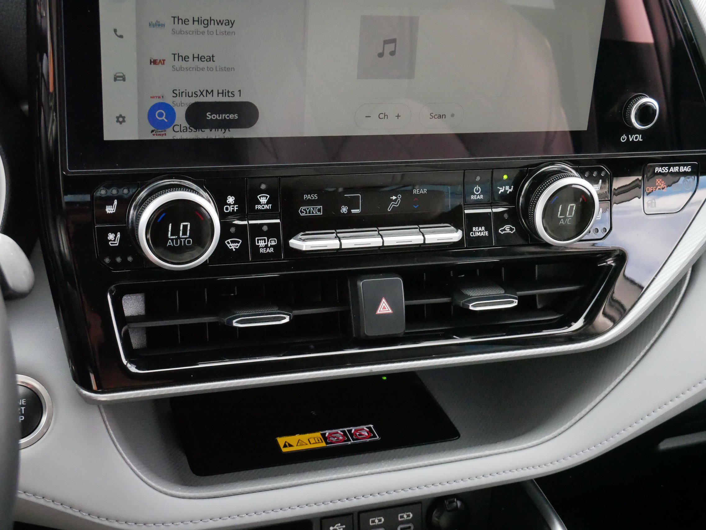 Certified Used 2025 Magnetic Gray Metallic Toyota Platinum image 23