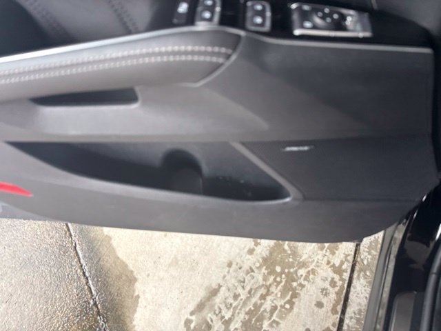 Used 2023 Black Kia SX-Prestige image 24