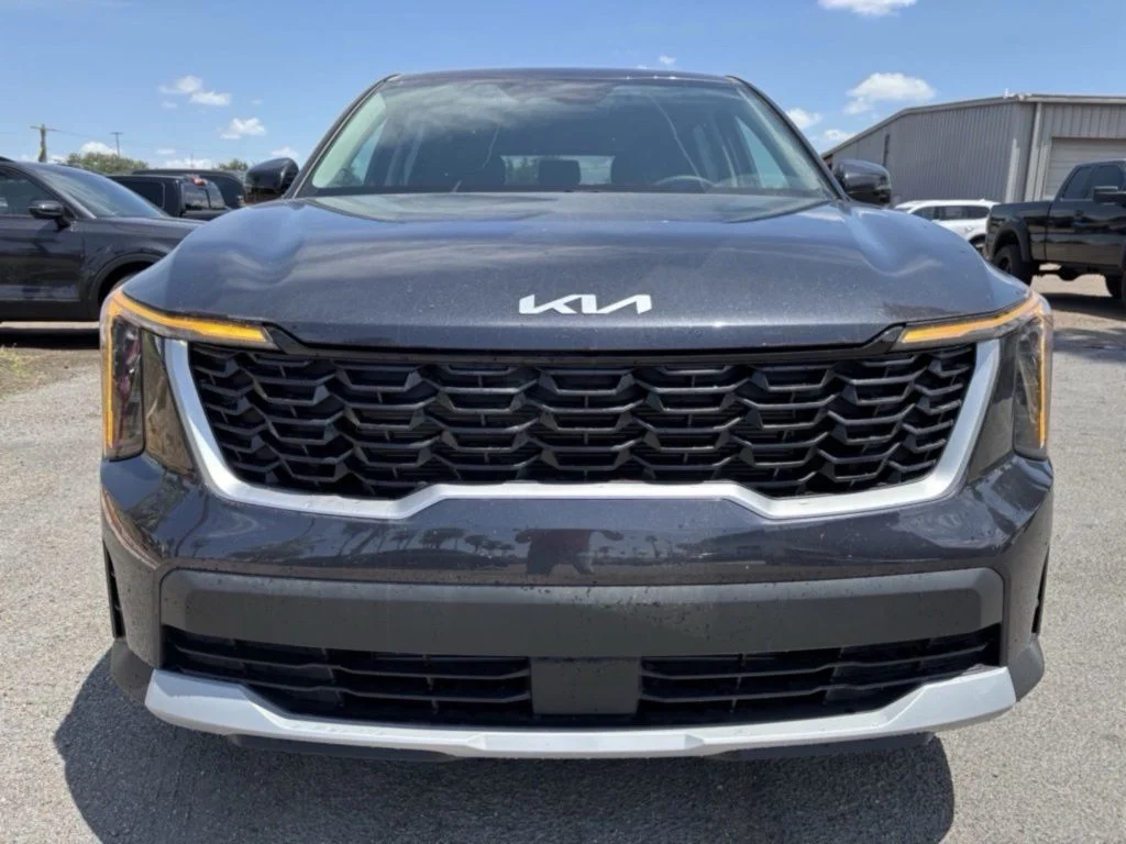 New 2026  Kia LX image 2