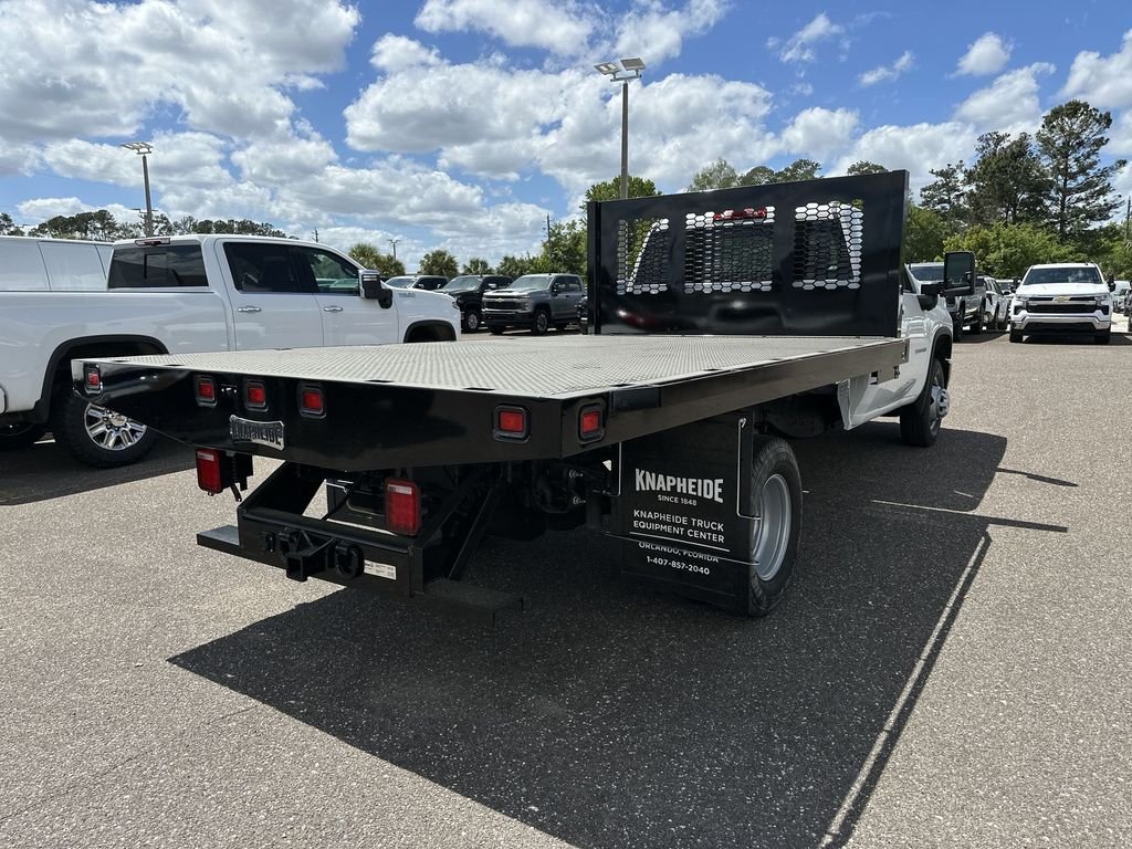 New 2026 Summit White Chevrolet Work Truck image 16